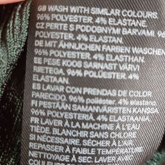 H&amp;M Forrest Green Mock Neck Ribbed T… - Picture 4 of 4